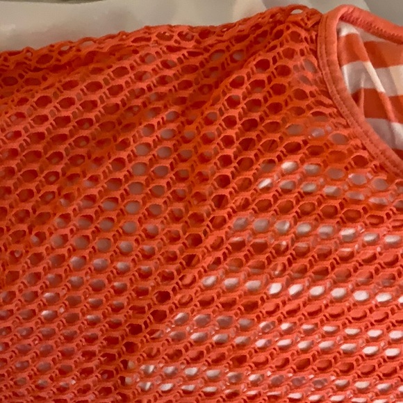 Top - Picture 4 of 7